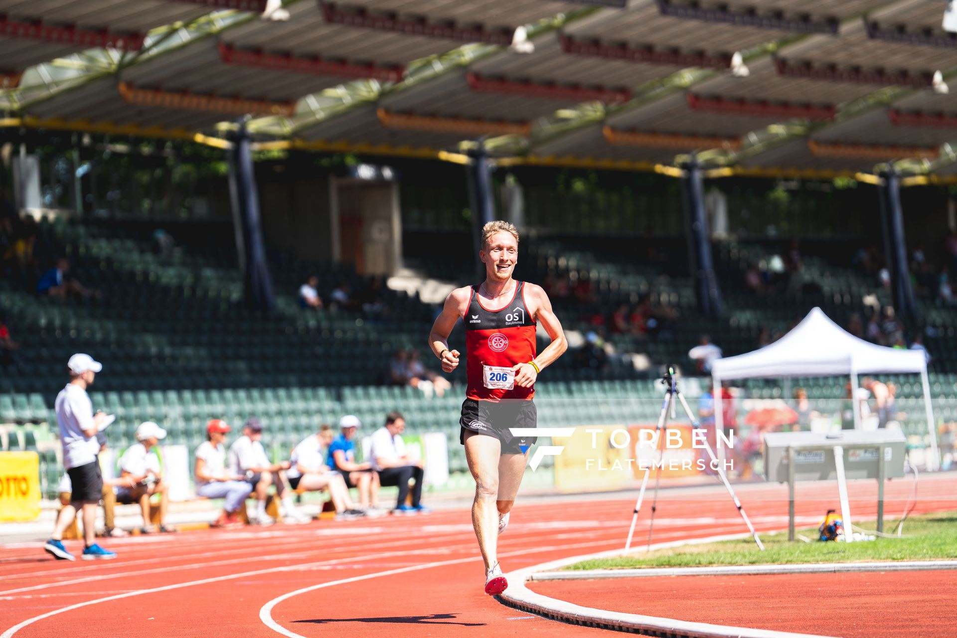 Felix Nadeborn (LG Osnabrueck) ueber 5000m am 03.07.2022 waehrend den NLV+BLV Leichtathletik-Landesmeisterschaften im Jahnstadion in Goettingen (Tag 1)